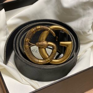 Gucci Leather belt with Double G buckle with snake